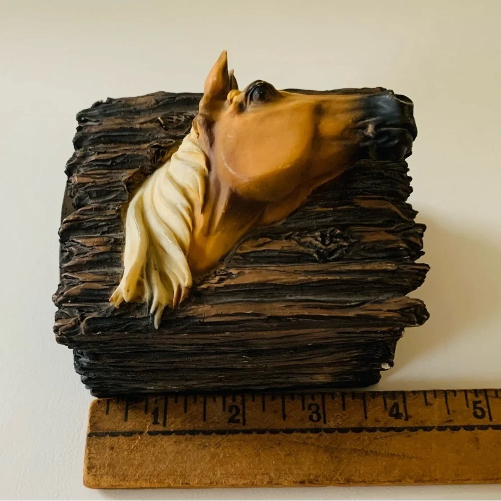 Trinket box